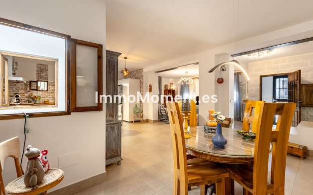 Reventa - Adosado - Interior  - Alhaurín el Grande Centro