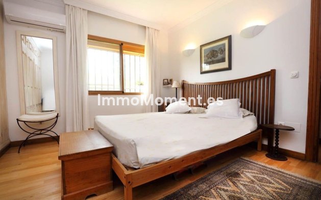 Revente - Villa individuelle - Estepona  - Atalaya