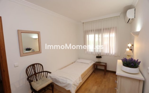 Revente - Villa individuelle - Estepona  - Atalaya