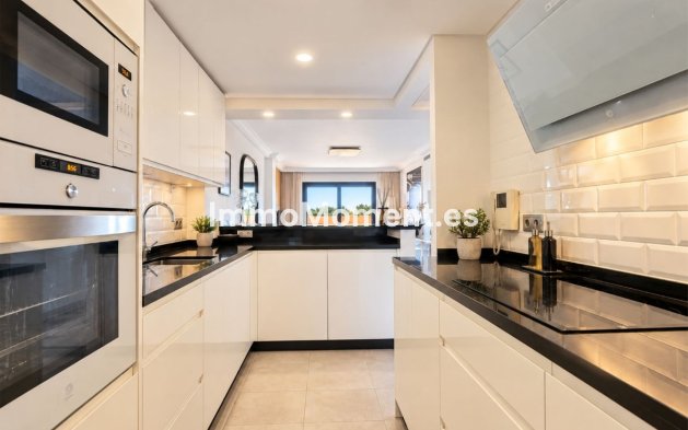 Wiederverkauf - Wohnung - Marbella - Cabopino