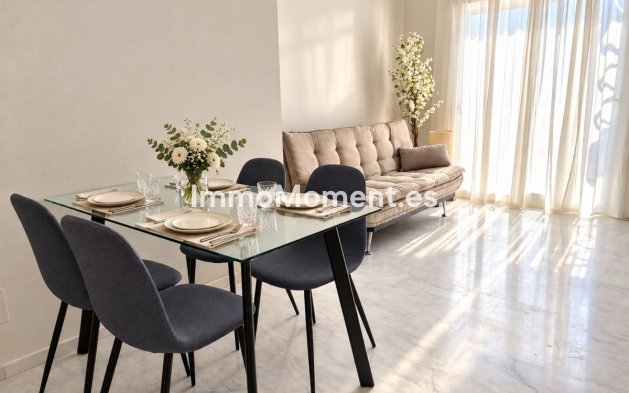 Revente - Appartement - Estepona  - Estepona Centro