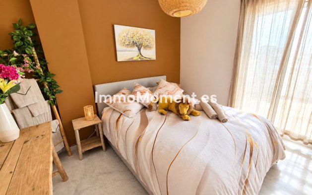 Revente - Appartement - Estepona  - Estepona Centro