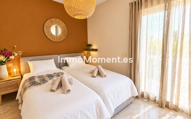 Revente - Appartement - Estepona  - Estepona Centro