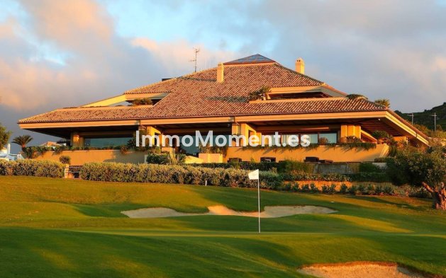 Revente - Appartement - Estepona  - Estepona Centro