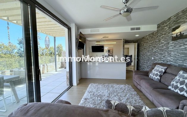 Resale - Apartment - Mijas Costa - La Cala de Mijas