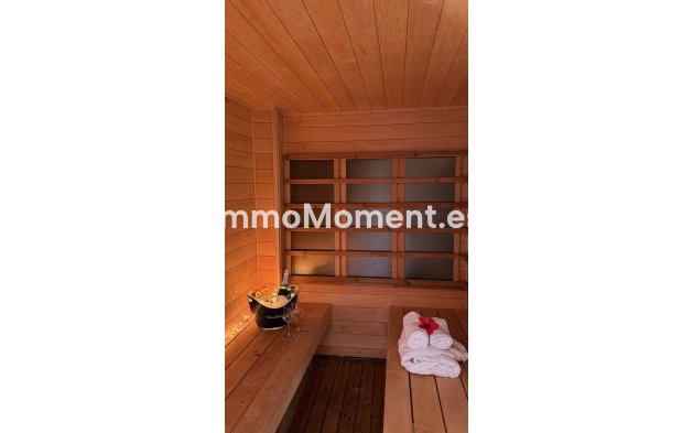 Resale - Detached villa - Benalmadena - Benalmadena Centro