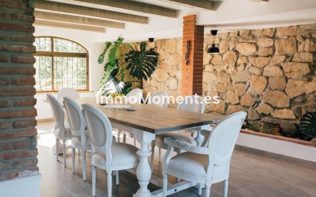 Resale - Detached villa - Benalmadena - Benalmadena Centro