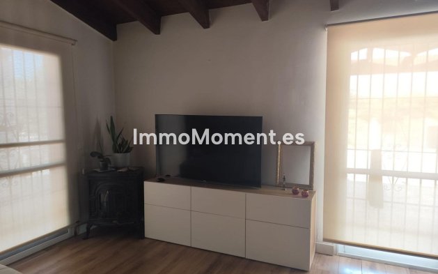 Resale - Country house - Inland  - Coín