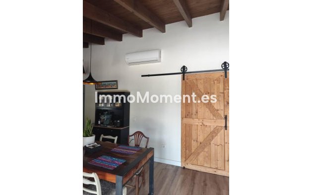 Resale - Country house - Inland  - Coín