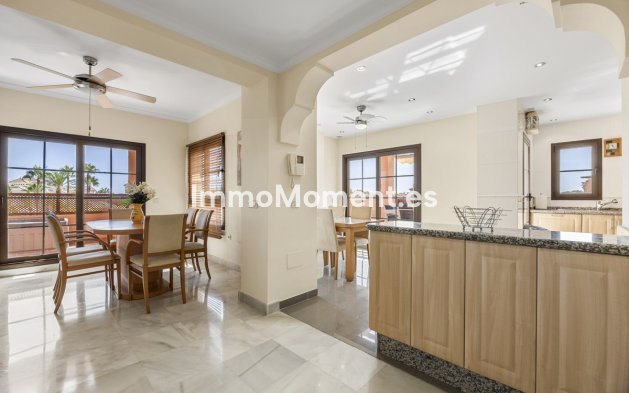 Bestaande woning - Appartement - Estepona  - Estepona Centro