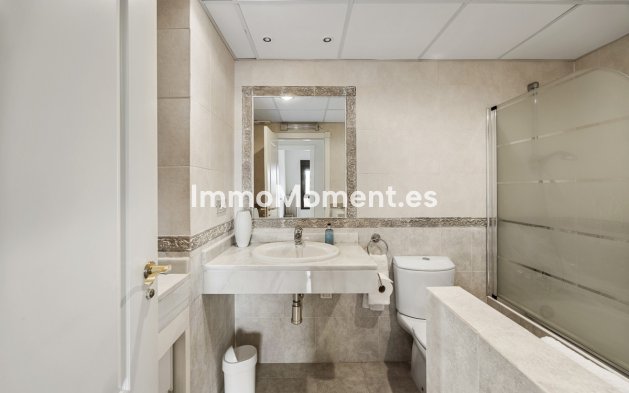 Bestaande woning - Appartement - Estepona  - Estepona Centro