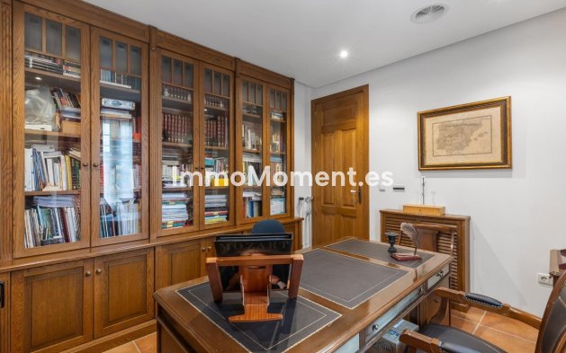 Revente - Villa individuelle - Torrevieja - Torrevieja Centro