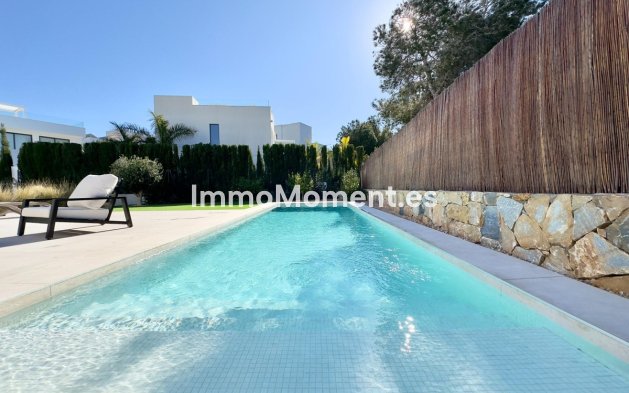 Reventa - Villa independiente - Orihuela - Orihuela Centro