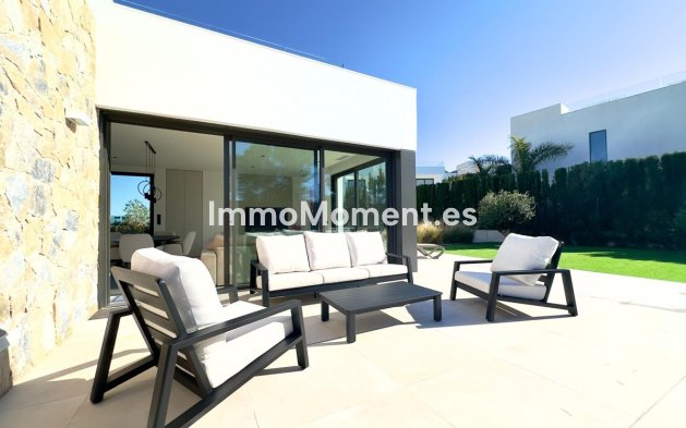 Reventa - Villa independiente - Orihuela - Orihuela Centro