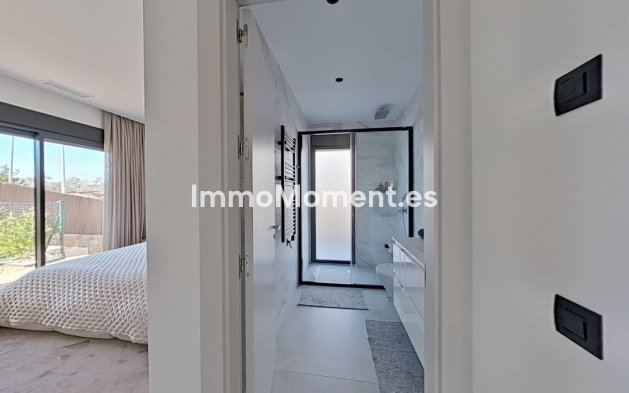 Reventa - Villa independiente - Orihuela - Orihuela Centro