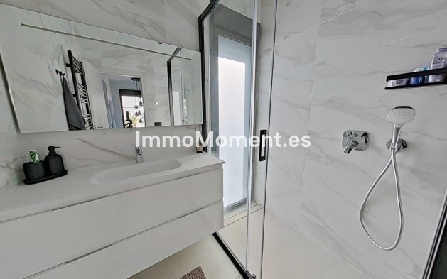 Reventa - Villa independiente - Orihuela - Orihuela Centro
