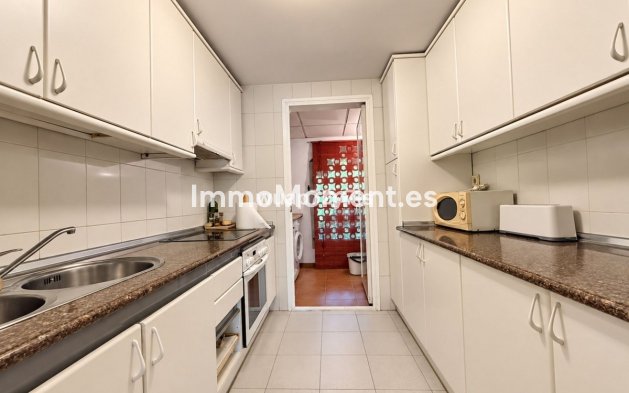 Wiederverkauf - Wohnung - Estepona  - Costalita