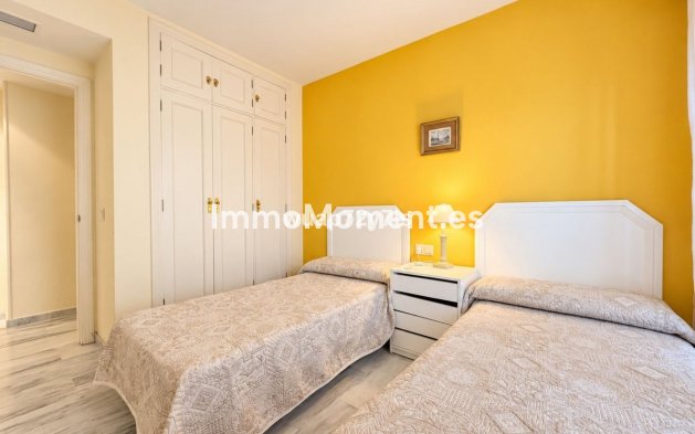 Wiederverkauf - Wohnung - Estepona  - Costalita