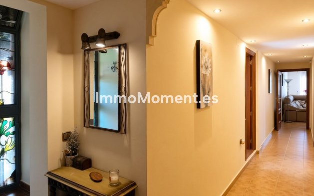 Wiederverkauf - Wohnung - Estepona  - Estepona Centro