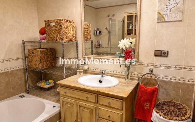 Wiederverkauf - Wohnung - Estepona  - Estepona Centro