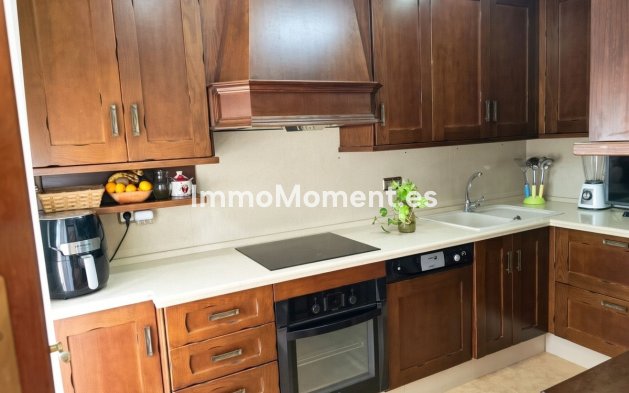 Wiederverkauf - Wohnung - Estepona  - Estepona Centro