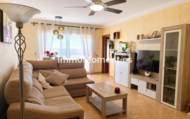 Wiederverkauf - Wohnung - Estepona  - Estepona Centro