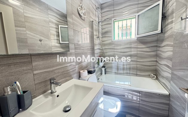 Reventa - Villa independiente - Orihuela Costa - Villamartín