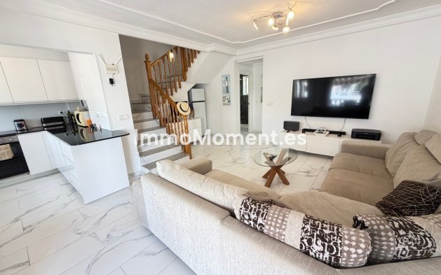 Resale - Detached villa - Orihuela Costa - Villamartín