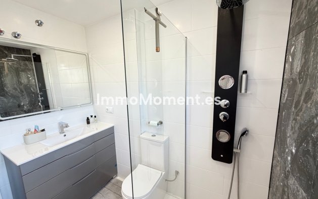 Resale - Detached villa - Orihuela Costa - Villamartín