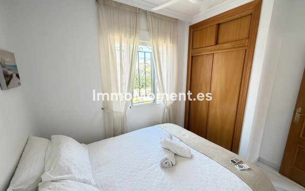 Resale - Detached villa - Orihuela Costa - Villamartín