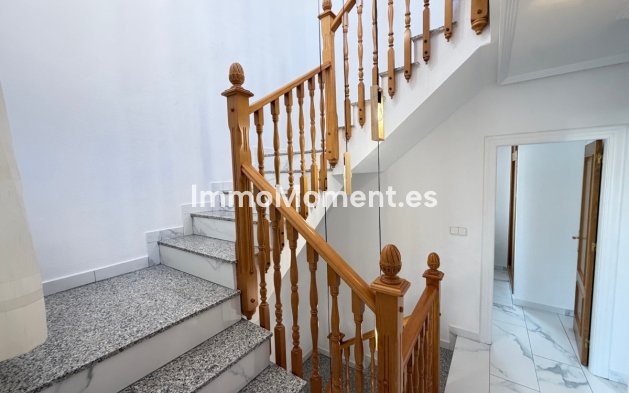 Resale - Detached villa - Orihuela Costa - Villamartín