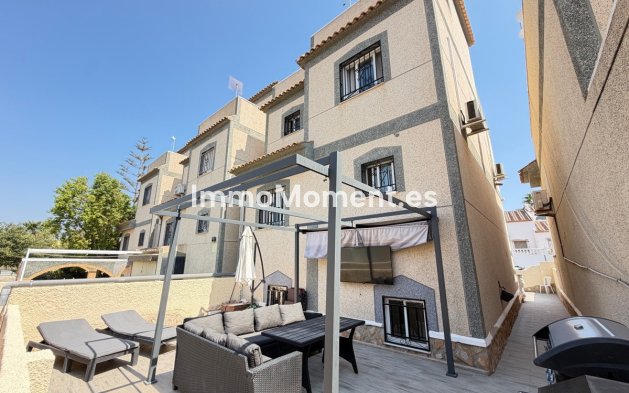 Resale - Detached villa - Orihuela Costa - Villamartín