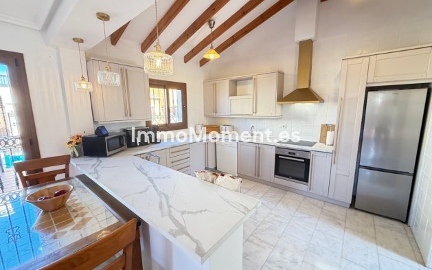 Bestaande woning - Vrijstaande villa - Algorfa - La Finca Golf