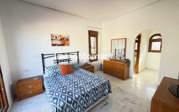 Bestaande woning - Vrijstaande villa - Algorfa - La Finca Golf