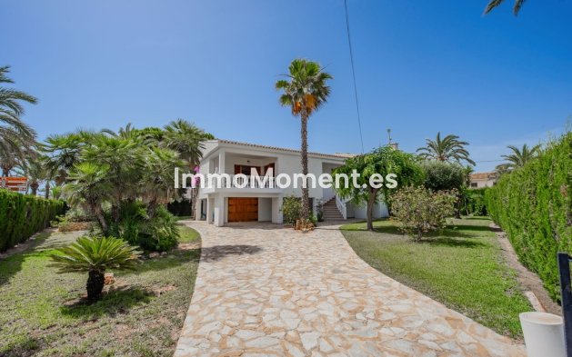 Wiederverkauf - Freistehende Villa - Orihuela Costa - Cabo roig - La Zenia