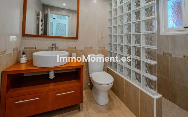 Wiederverkauf - Freistehende Villa - Orihuela Costa - Cabo roig - La Zenia