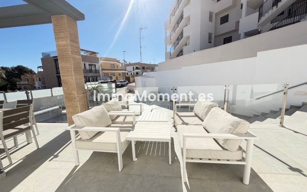 Resale - Detached villa - Orihuela Costa - Villamartín