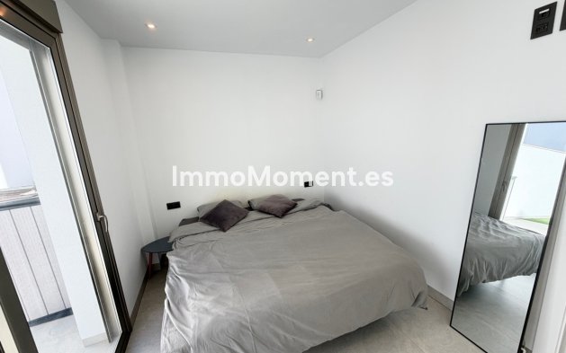 Resale - Detached villa - Orihuela Costa - Villamartín