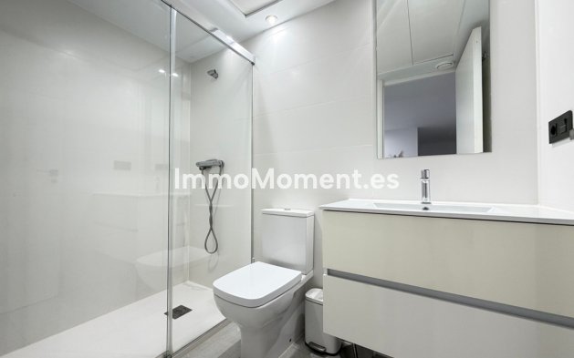 Resale - Detached villa - Orihuela Costa - Villamartín