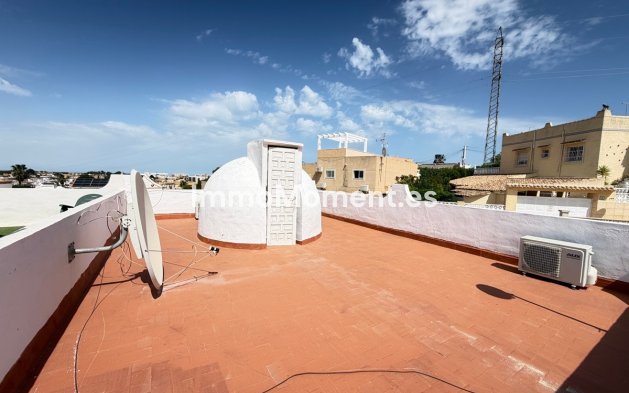 Resale - Detached villa - Orihuela Costa - Villamartín