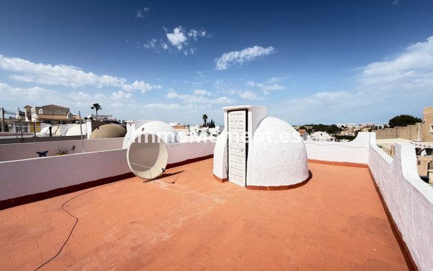 Resale - Detached villa - Orihuela Costa - Villamartín
