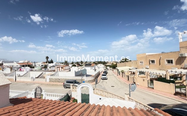 Resale - Detached villa - Orihuela Costa - Villamartín
