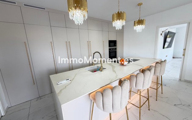 Resale - Detached villa - Orihuela Costa - Villamartín