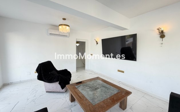 Resale - Detached villa - Orihuela Costa - Villamartín