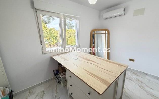 Resale - Detached villa - Orihuela Costa - Villamartín