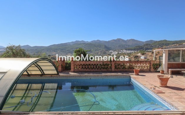 Resale - Detached villa - Inland  - Monda