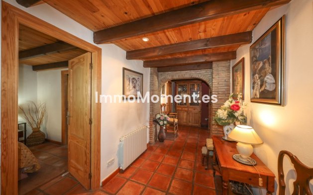 Resale - Detached villa - Inland  - Monda