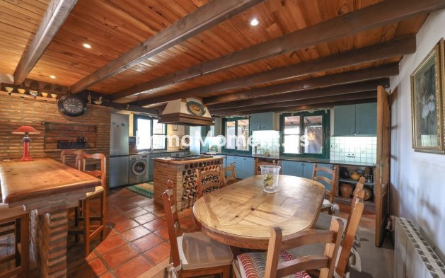 Resale - Detached villa - Inland  - Monda