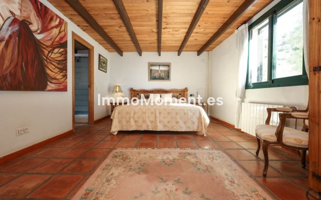 Resale - Detached villa - Inland  - Monda