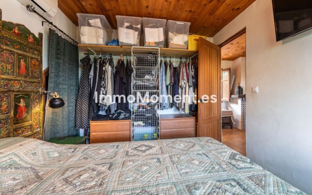 Resale - Country house - Inland  - Coín